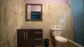 Santa Crest Hotel - Bathroom