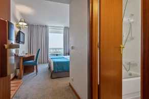 Ramada by Wyndham Bucharest Parc - Room