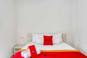 RedDoorz @ Plemburan Jakal 2 - Zimmer