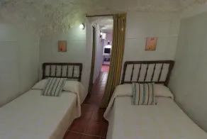 Casas Rurales Maribel - Complejo El Tejar - Apartamentos con jacuzzi en Alcalá del Júcar - Rum