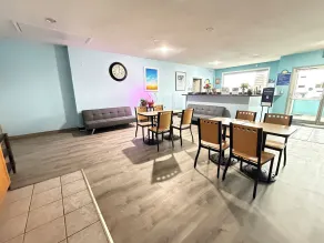 Days Inn by Wyndham Seymour - Réception