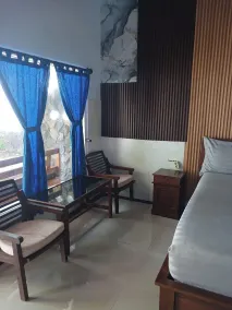 Hotel Tara Bar & Resto Air Sanih - Zimmer