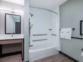 ECHO Suties Extended Stay by Wyndham Austin Round Rock - Badrum