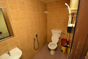 Lotus Family Hotel, Medan Tuanku - Badeværelse