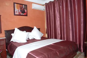 Appart Hotel Les Ambassadeurs - Chambre