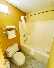 Executive Inn - Bad