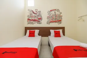RedDoorz @ Tanjung Duren - Chambre