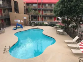 Travelers Inn - Phoenix - Pool