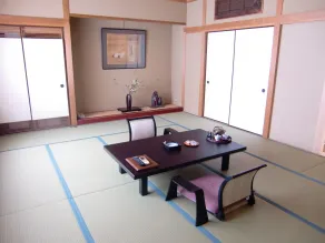 Gero Onsen Kissenkan Chikusuitei - Værelse