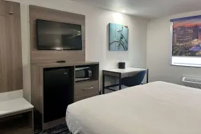Baymont by Wyndham Indianapolis Northeast - Chambre