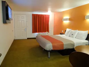Motel 6-Erie, PA - Chambre
