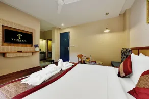 Tiaraa Lite A Ganges Retreat - Camera