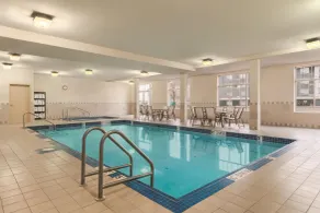 Hampton Inn by Hilton Edmonton/South, Alberta, Canada - Piscine