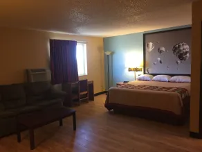 Super 8 by Wyndham Raton - Chambre
