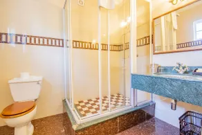 Emakhosini Boutique Hotel - Bathroom