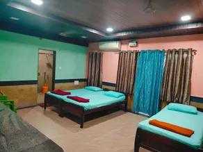 Hotel Gokarna International - Room