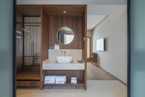 Yangshuo Lisa Boutique Hotel - Chinese Culture & Wellness - Central Yangshuo & 8 min to West Street & 6 min to Li River - Salle de bain