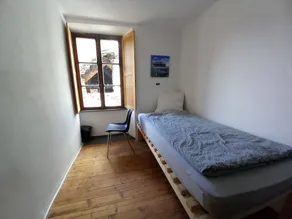 Fantástica habitación privada apropiada para familias | Vistas al jardín - Habitación