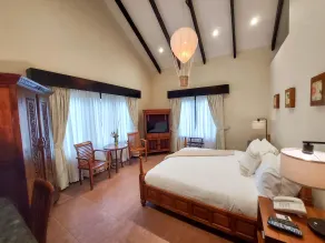The Riverside Inn - Room