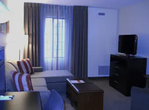 Staybridge Suites Columbus-Airport by IHG - Chambre