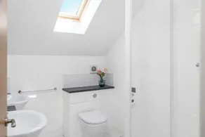 Retallack Resort by Away Resorts - Bathroom