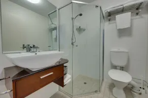 Adabco Boutique Hotel Adelaide - Bathroom