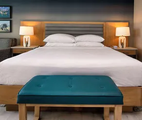 Inn at the Pier Pismo Beach, Curio Collection by Hilton - Chambre
