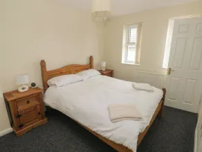 21 Heol Gylfinir - Chambre