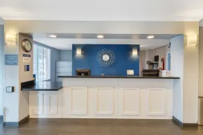 Best Western Visalia Hotel - Réception