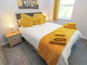 The Chase - 30 Ayr Avenue - Room