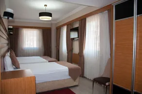 Quars Garden Hotel - Zimmer