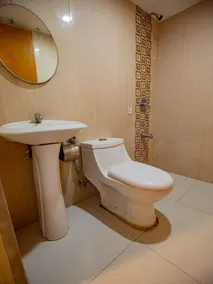RedDoorz at Ranchotel Bayanan Alabang - Salle de bain