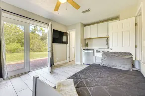 Waterfront JAX Townhome w/ River Access! - Innvendig