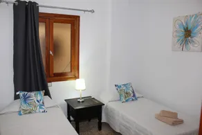 Room Rental In Central Flat In Puerto Del Rosario - Værelse