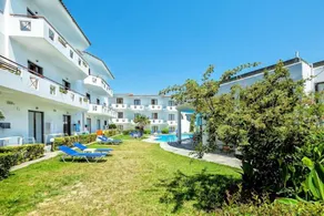 Xenios Dolphin Beach Hotel - Vue de la chambre