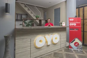 OYO Life 647 Irooms Homestay - Rezeption