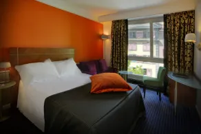 The New Midi - Chambre