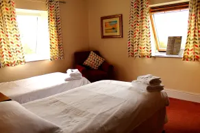 The Menai Hotel and Bar - Room