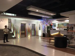 Burza Hotel - Réception