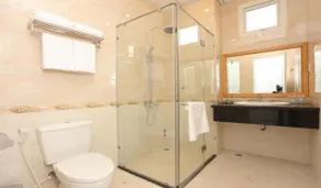 Yen Nam Hotel Nguyen Trong Tuyen - Bathroom
