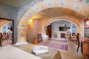 Capp Royal Cave HOTEL - Room