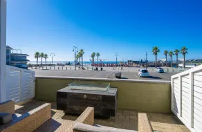 Inn at the Pier Pismo Beach, Curio Collection by Hilton - Vue de la chambre