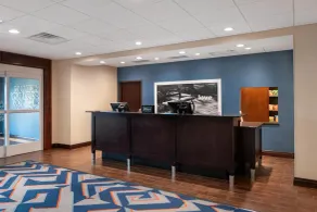 Hampton Inn & Suites Harvey/New Orleans West Bank - Réception