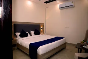 Lyf Corporate Suites - Noida Sector 19 - Camera