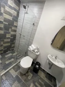 HOTEL MEDELLIN CENTRAL - Bathroom