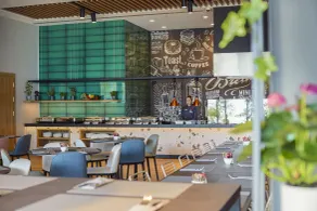 Q Hotel Plus Wrocław Bielany - Restaurante