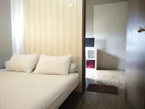 Apartemen The Suites Metro Yudis - Zimmer