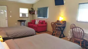 Dodge Peak Lodge - Room