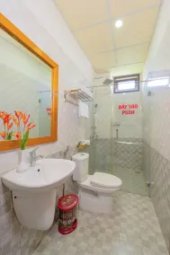Quynh Chau Homestay Hội An - Salle de bain