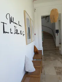 Follow the Sun Boutique Hostel - Pool, Breakfast & Sea Views - Reception